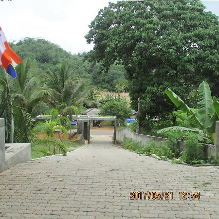 The Breeze Hotel Elpitiya (Galle) Exterior foto